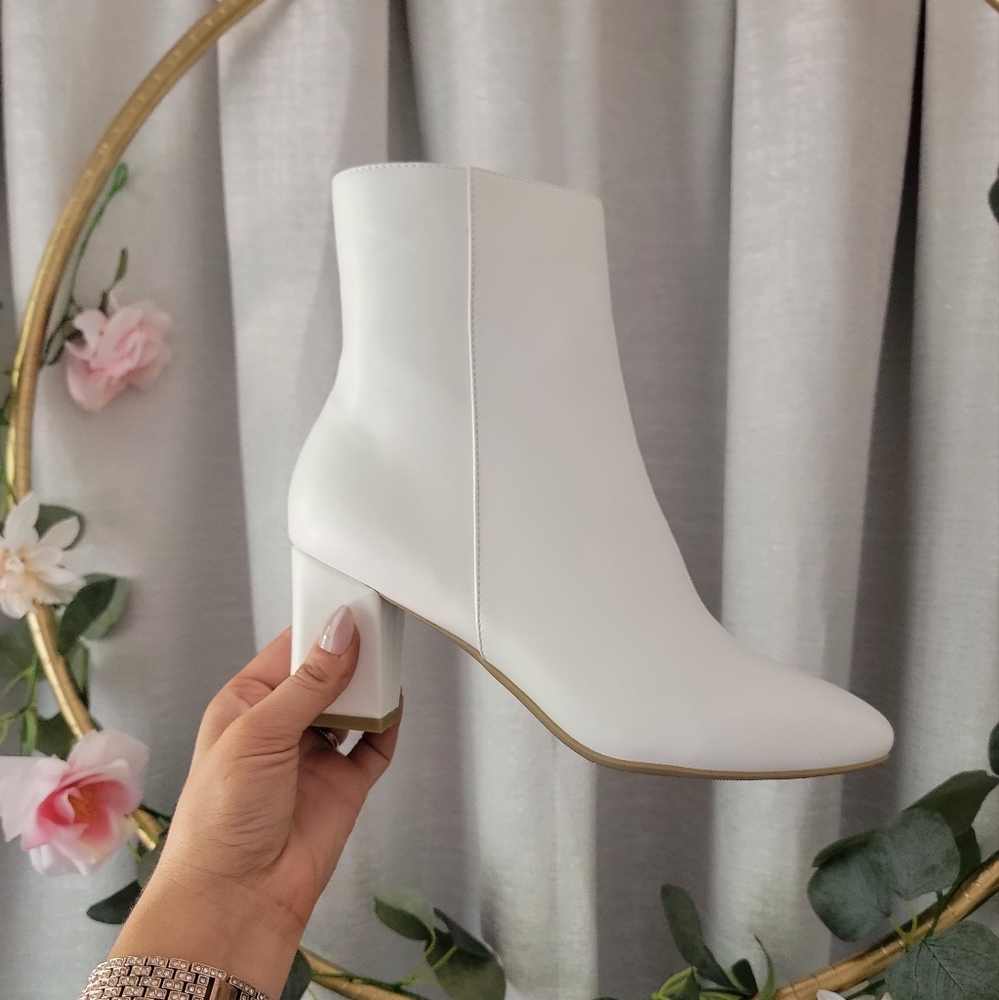 White Chunky Heel Boots | Faux Leather Booties | Gold Bling ✨️✨️